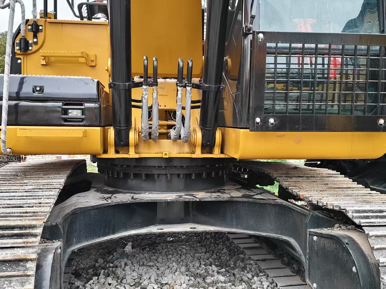 Caterpillar 320D - حفارات زحافة: صور 5 Caterpillar 320D - حفارات زحافة: صور 5