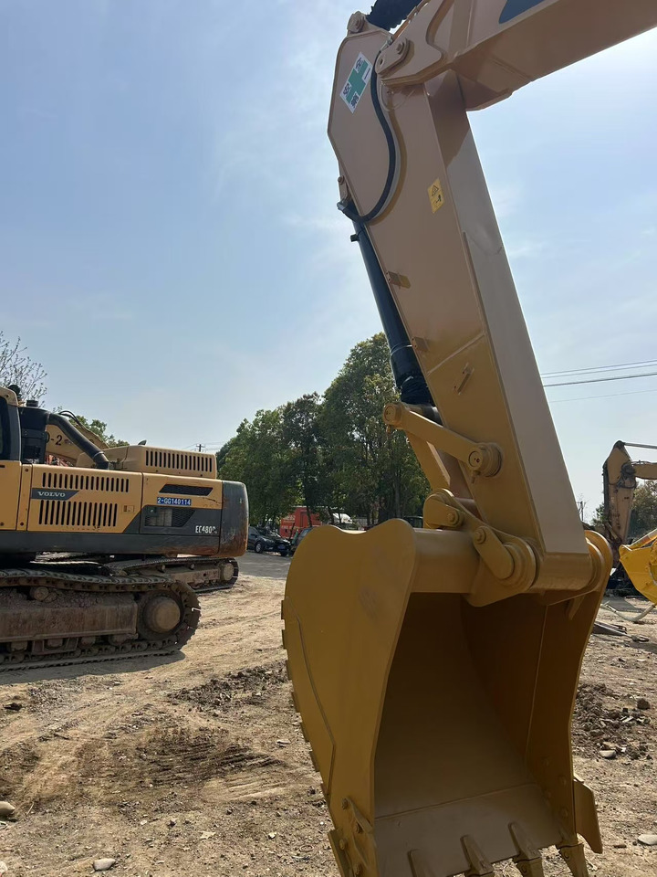 Caterpillar 325D - حفارات زحافة: صور 5 Caterpillar 325D - حفارات زحافة: صور 5