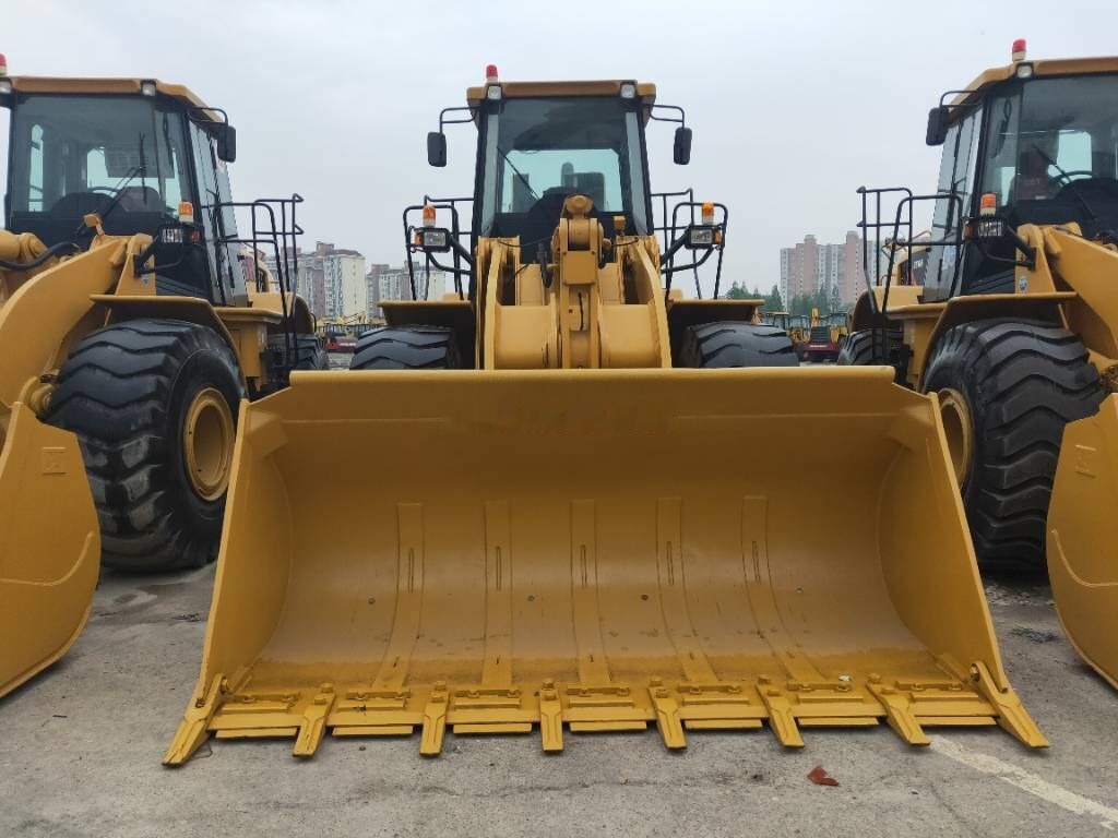 Caterpillar 966H - اللودر بعجل: صور 4 Caterpillar 966H - اللودر بعجل: صور 4