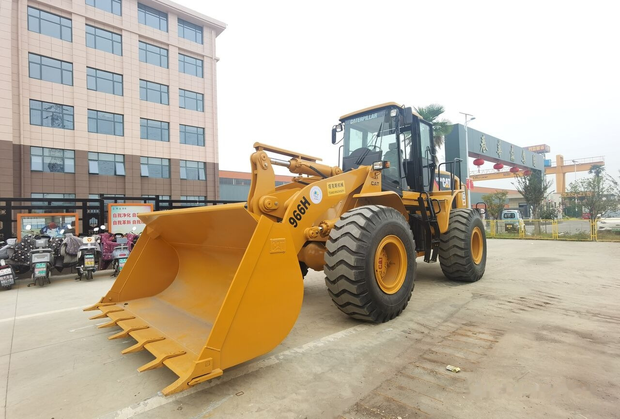 Caterpillar 966H - اللودر بعجل: صور 2 Caterpillar 966H - اللودر بعجل: صور 2