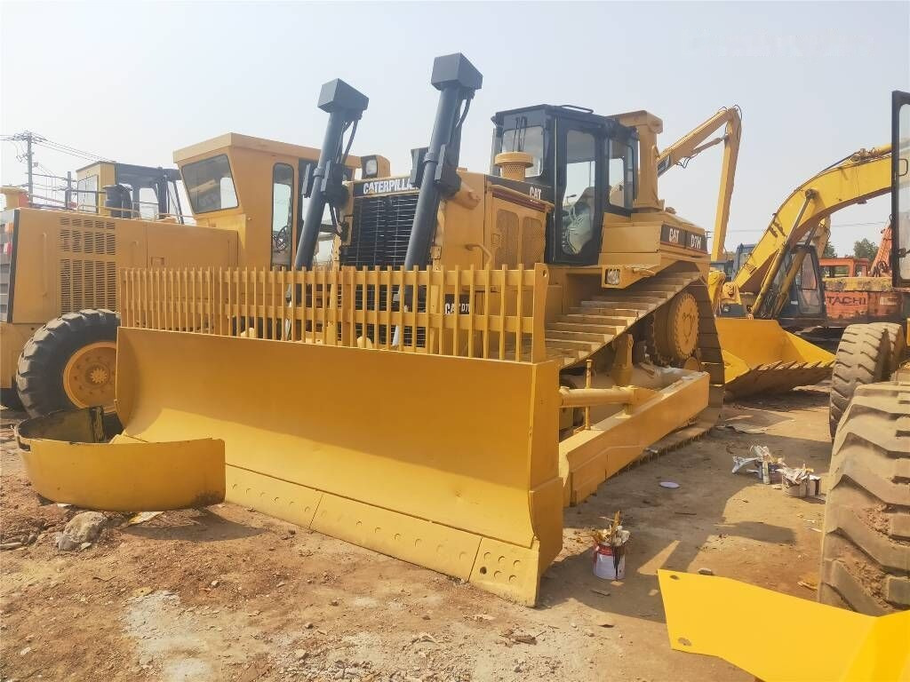 Caterpillar D 7 H - بلدوزر: صور 1 Caterpillar D 7 H - بلدوزر: صور 1