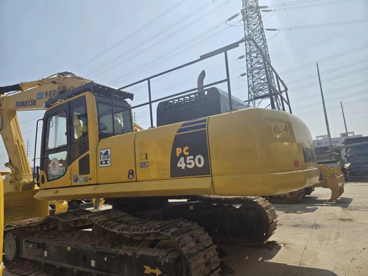 KOMATSU PC450-8 - حفارة: صور 5 KOMATSU PC450-8 - حفارة: صور 5