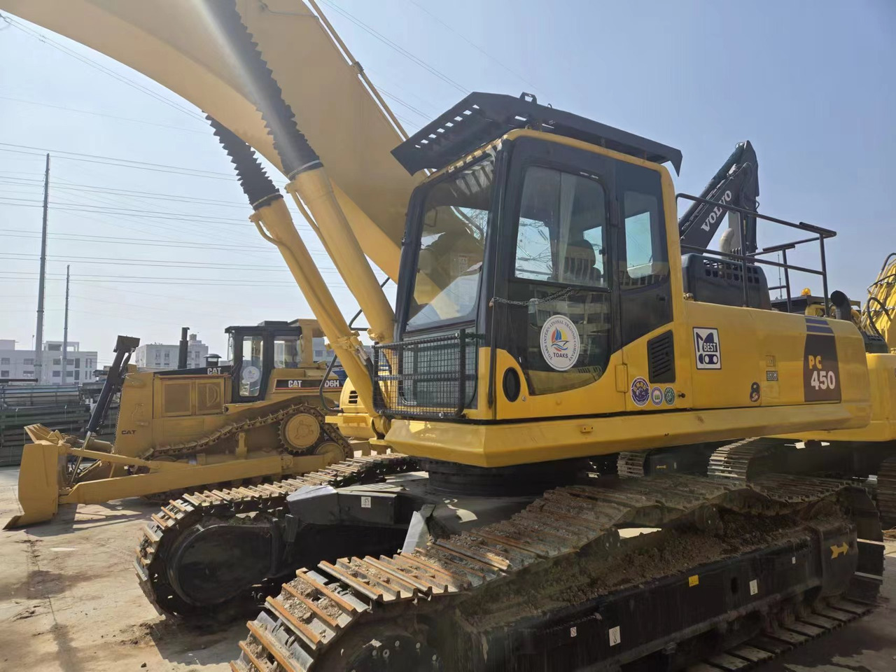 KOMATSU PC450-8 - حفارة: صور 4 KOMATSU PC450-8 - حفارة: صور 4