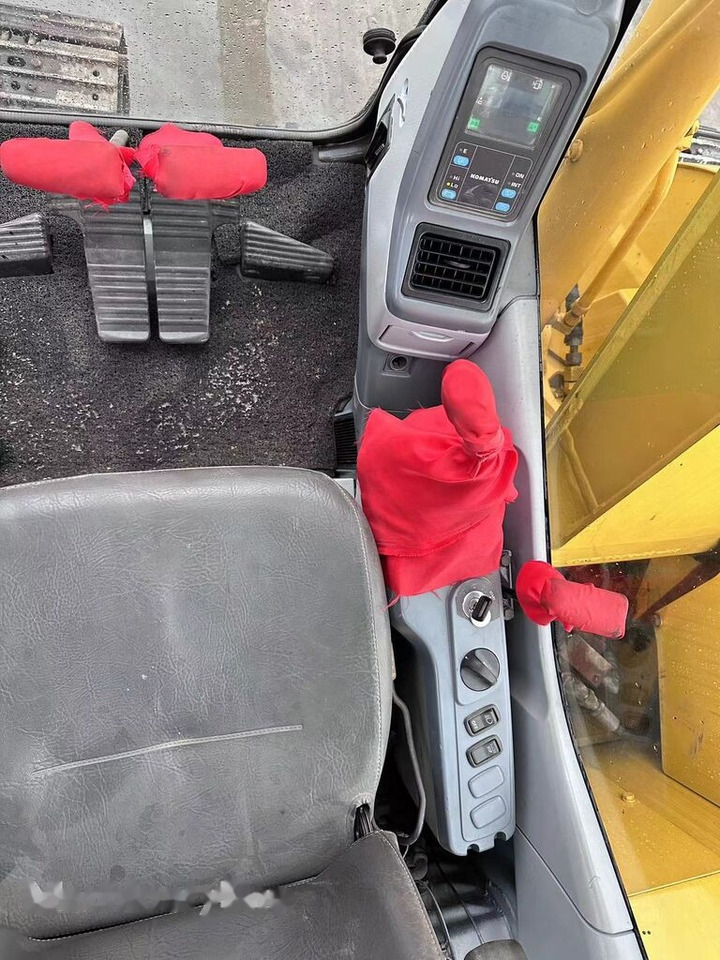 Komatsu PC78US - حفارات زحافة: صور 5 Komatsu PC78US - حفارات زحافة: صور 5