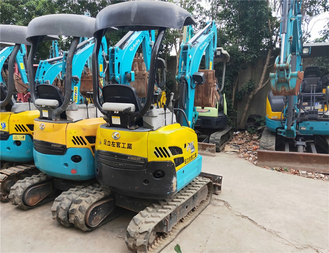 Kubota U17 - حفارة مصغرة: صور 1 Kubota U17 - حفارة مصغرة: صور 1