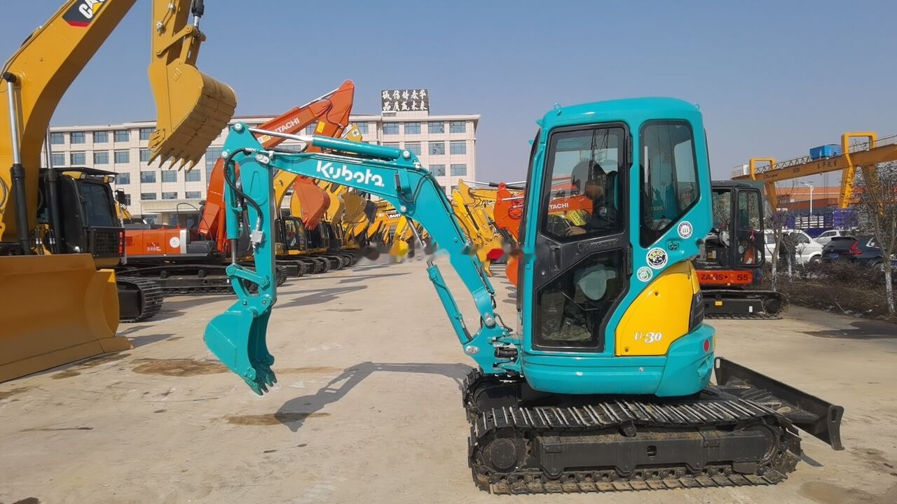 Kubota U30 - حفارة مصغرة: صور 4 Kubota U30 - حفارة مصغرة: صور 4