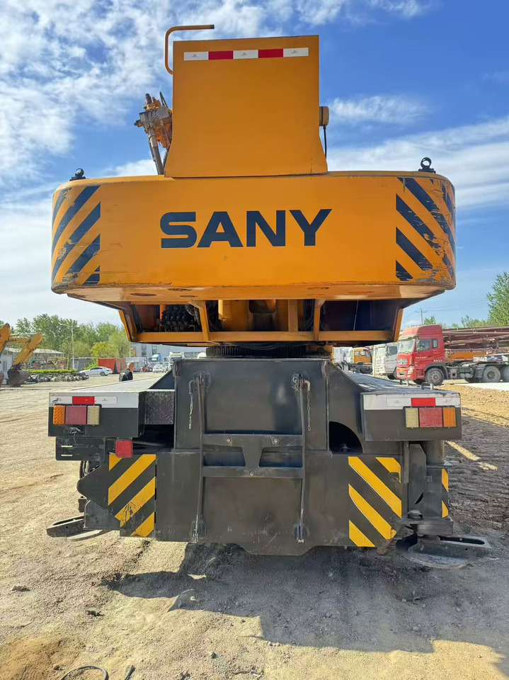 SANY STC750 - رافعة لجميع التضاريس: صور 5 SANY STC750 - رافعة لجميع التضاريس: صور 5