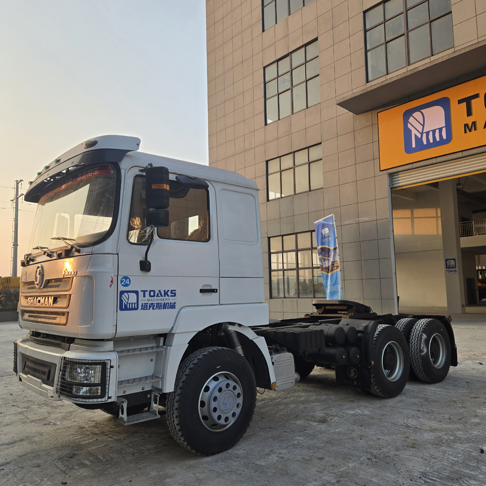 SHACMAN F3000 - شاحنة جرار: صور 2 SHACMAN F3000 - شاحنة جرار: صور 2