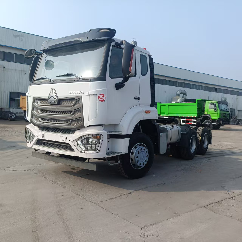 Sinotruk HOHAN 6*4 Tractor - شاحنة جرار: صور 5 Sinotruk HOHAN 6*4 Tractor - شاحنة جرار: صور 5