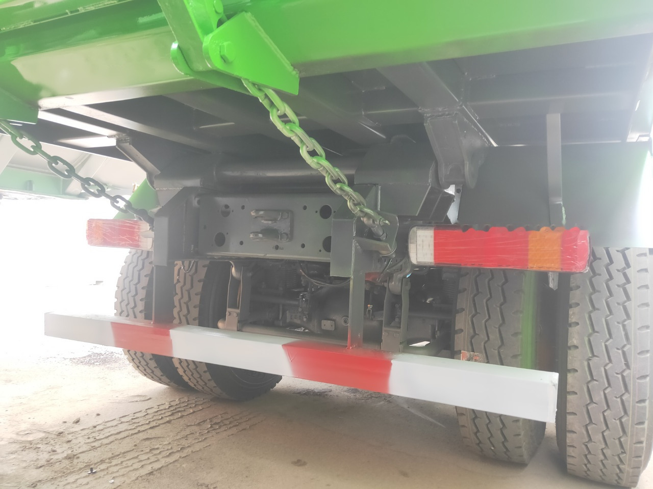 قلابات Sinotruk HOWO 371 6*4 Dump truck: صور 8