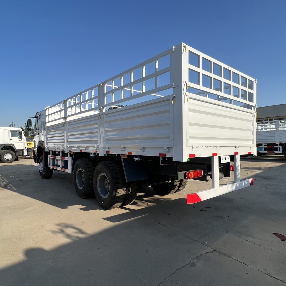 Sinotruk HOWO 371 6*4 Fence truck - شاحنات مسطحة: صور 3 Sinotruk HOWO 371 6*4 Fence truck - شاحنات مسطحة: صور 3