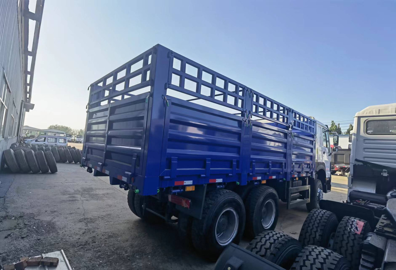 شاحنات مسطحة Sinotruk HOWO 371 6*4 Fence truck: صور 7 شاحنات مسطحة Sinotruk HOWO 371 6*4 Fence truck: صور 7