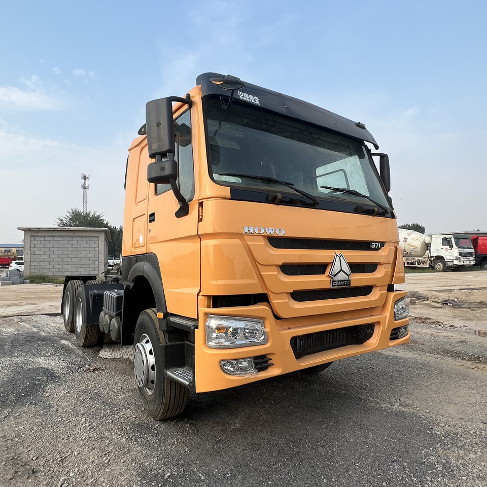 شاحنة جرار Sinotruk HOWO 371 Tractor: صور 8