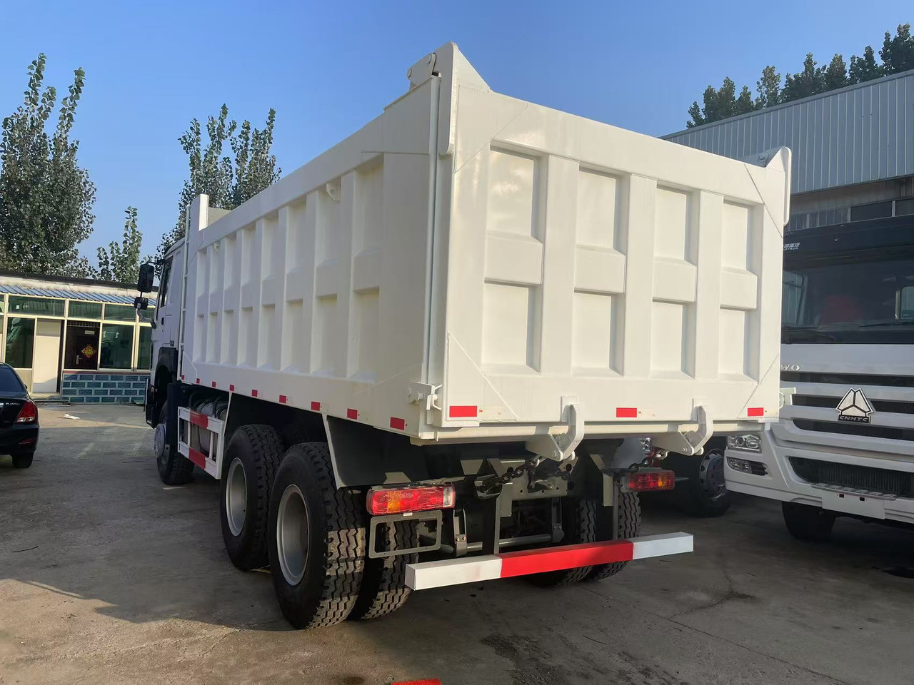 Sinotruk HOWO 371 brand new 6*4 Dump truck - قلابات: صور 4 Sinotruk HOWO 371 brand new 6*4 Dump truck - قلابات: صور 4