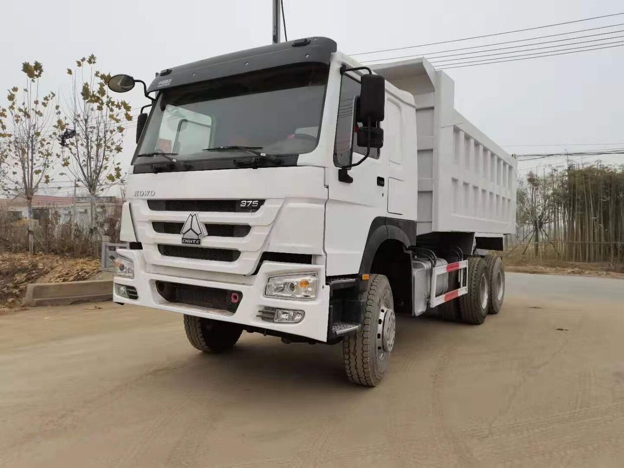 Sinotruk HOWO 6*4 Dump truck - قلابات: صور 4 Sinotruk HOWO 6*4 Dump truck - قلابات: صور 4