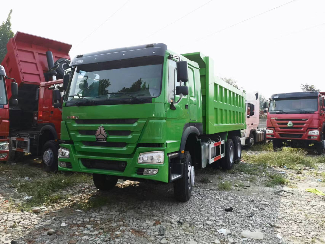 Sinotruk HOWO 6*4 Dump truck - قلابات: صور 1 Sinotruk HOWO 6*4 Dump truck - قلابات: صور 1
