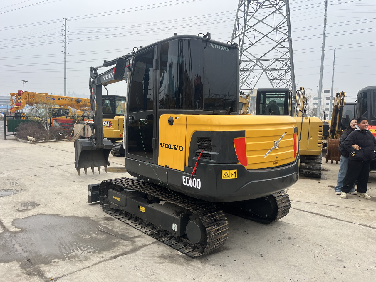 VOLVO EC60D - حفارة مصغرة: صور 4 VOLVO EC60D - حفارة مصغرة: صور 4