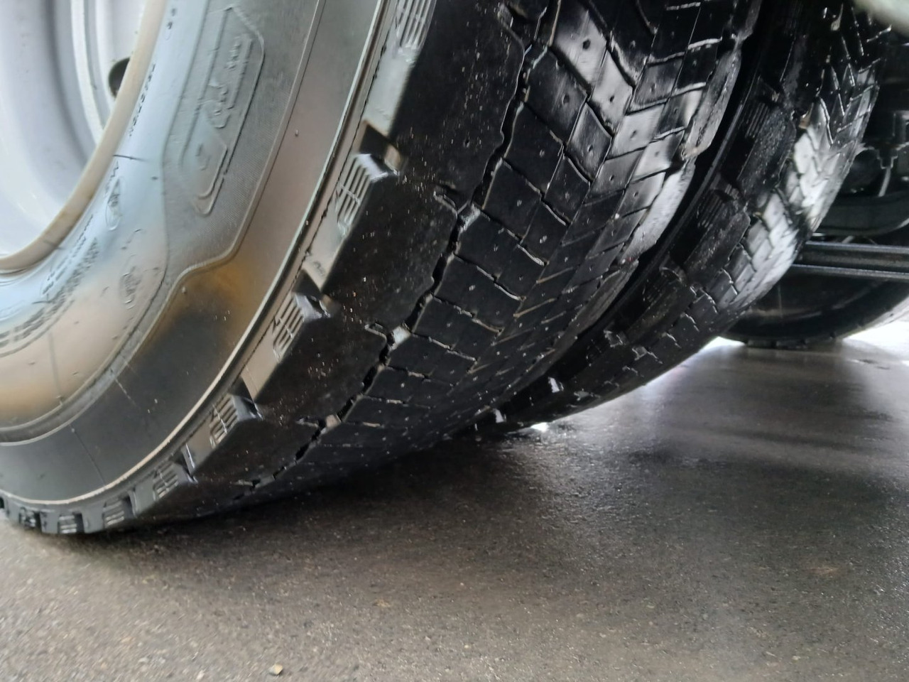 شاحنة جرار Cabeza Tractora IVECO 460 AUTOMATICO CON INTARDER: صور 17