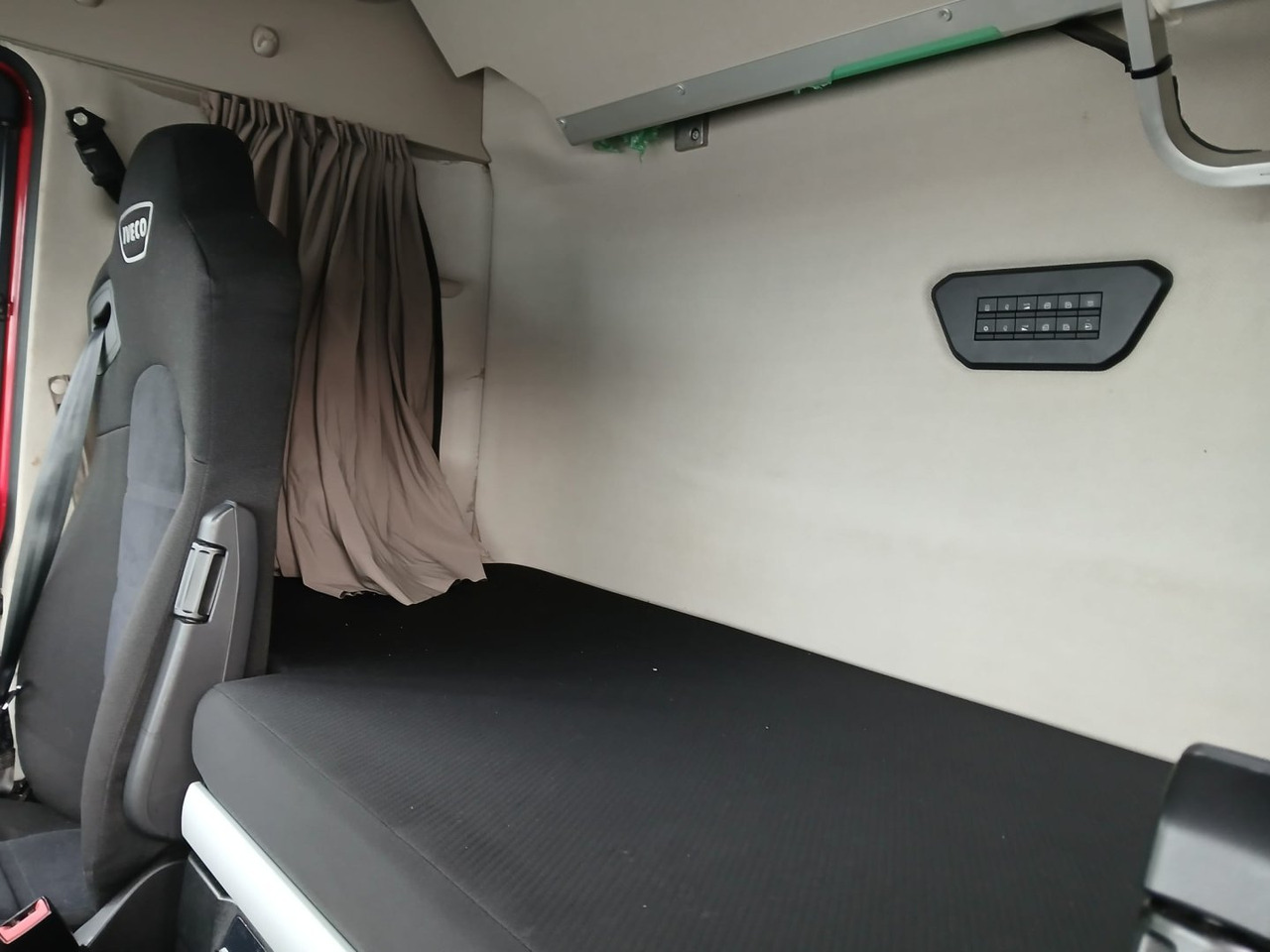 شاحنة جرار Cabeza Tractora IVECO 460 AUTOMATICO CON INTARDER: صور 10