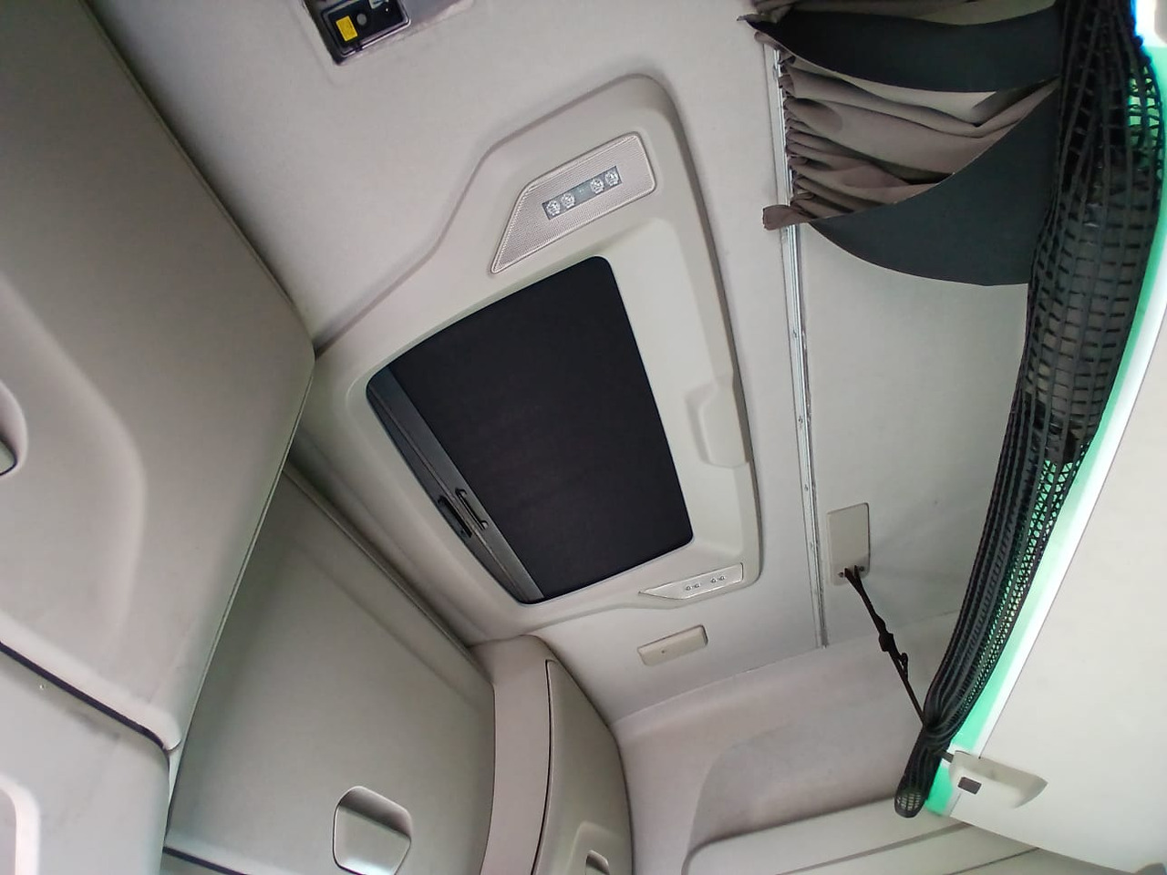 شاحنة جرار Cabeza Tractora IVECO 460 AUTOMATICO INTARDER ADR: صور 11
