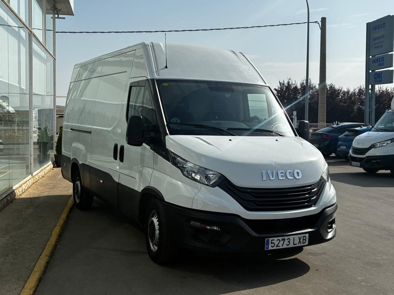 Furgón IVECO 35S16 V 12m3 - فان: صور 3 Furgón IVECO 35S16 V 12m3 - فان: صور 3