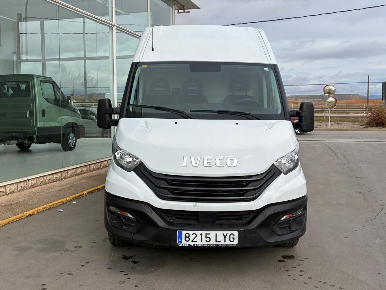 Furgón IVECO 35S16 V 16m3 - فان: صور 2 Furgón IVECO 35S16 V 16m3 - فان: صور 2