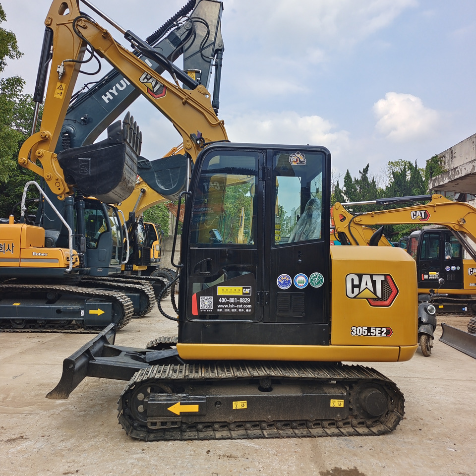 CAT 305.5E2 - حفارة مصغرة: صور 1 CAT 305.5E2 - حفارة مصغرة: صور 1