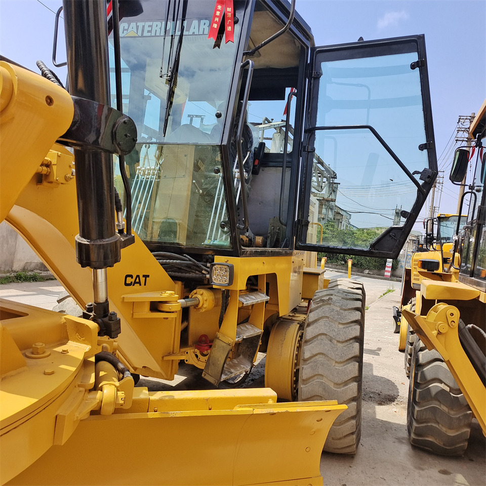 CATERPILLAR 140H CAT 140 H 140K 140G - آلة تسوية الأرض: صور 4 CATERPILLAR 140H CAT 140 H 140K 140G - آلة تسوية الأرض: صور 4