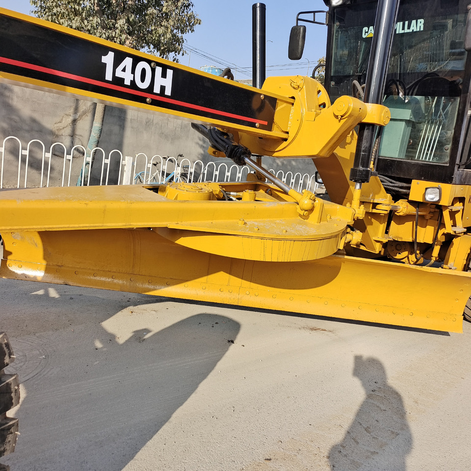 CATERPILLAR 140H CAT 140H 140G 140K - آلة تسوية الأرض: صور 5 CATERPILLAR 140H CAT 140H 140G 140K - آلة تسوية الأرض: صور 5