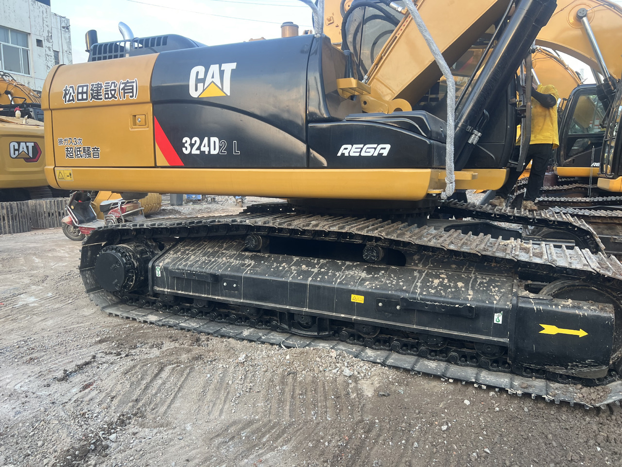 CATERPILLAR 324DL CAT 324 D 2 L 330D2L 336D - حفارات زحافة: صور 5 CATERPILLAR 324DL CAT 324 D 2 L 330D2L 336D - حفارات زحافة: صور 5