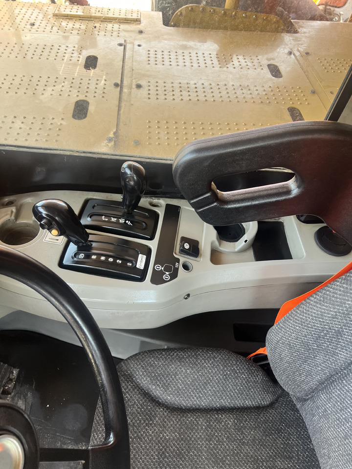 شاحنة قلابة للمحاجر CATERPILLAR 773F CAT MINING DUMP TRUCK: صور 14 شاحنة قلابة للمحاجر CATERPILLAR 773F CAT MINING DUMP TRUCK: صور 14