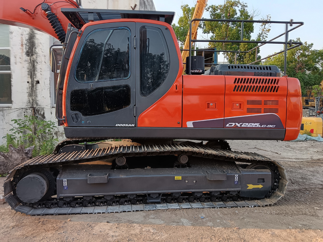 DOOSAN DX225LCA DX225 LC -9C - حفارات زحافة: صور 2 DOOSAN DX225LCA DX225 LC -9C - حفارات زحافة: صور 2