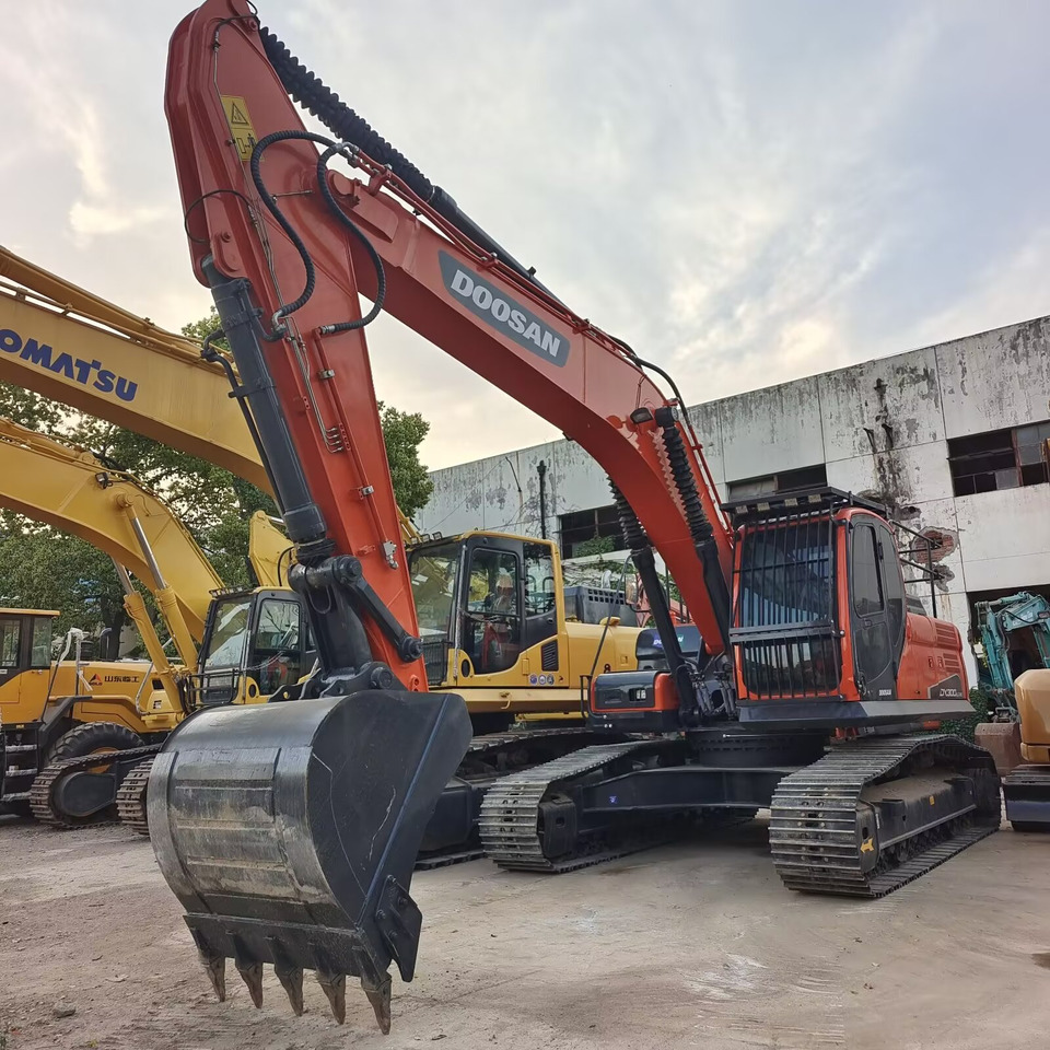 DOOSAN DX300 LC - 9C DX 300 LCA - حفارات زحافة: صور 2 DOOSAN DX300 LC - 9C DX 300 LCA - حفارات زحافة: صور 2
