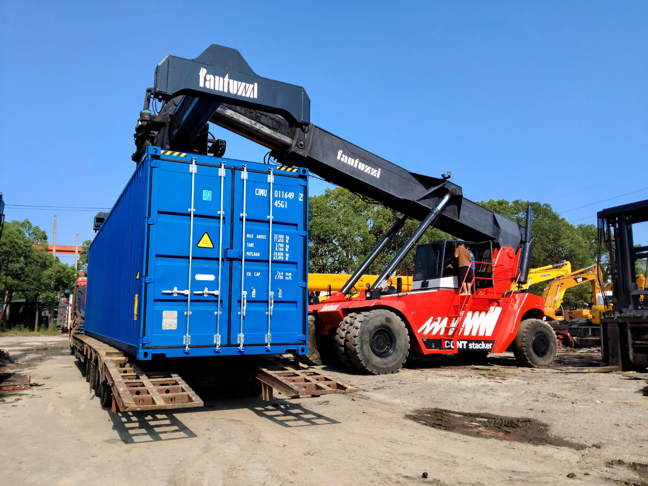 FANTUZZI CS45KM - رافعات حاويات: صور 3 FANTUZZI CS45KM - رافعات حاويات: صور 3