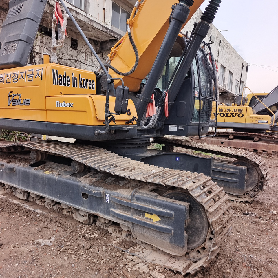 HYUNDAI 305LC-9S 305LC-9T - حفارات زحافة: صور 2 HYUNDAI 305LC-9S 305LC-9T - حفارات زحافة: صور 2