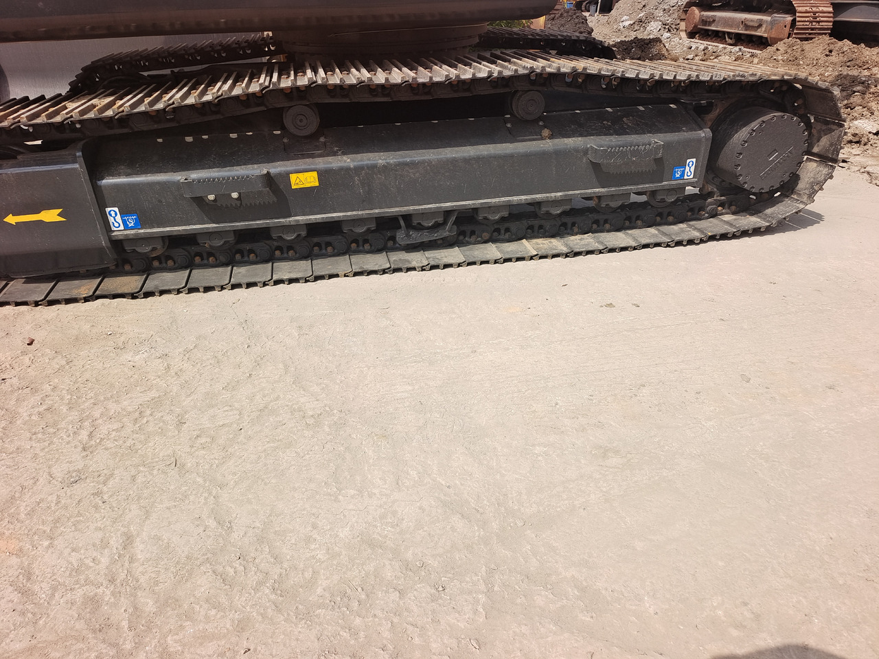 HYUNDAI HX220HD WITH 4 CAMERAS - حفارات زحافة: صور 2 HYUNDAI HX220HD WITH 4 CAMERAS - حفارات زحافة: صور 2