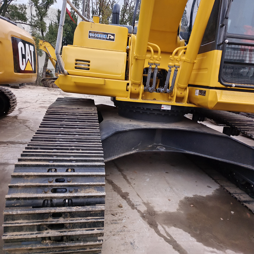 حفارات زحافة KOMATSU PC 210 LC - 8: صور 7 حفارات زحافة KOMATSU PC 210 LC - 8: صور 7