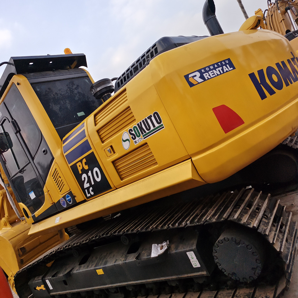 حفارات زحافة KOMATSU PC 210 LC - 8: صور 13 حفارات زحافة KOMATSU PC 210 LC - 8: صور 13