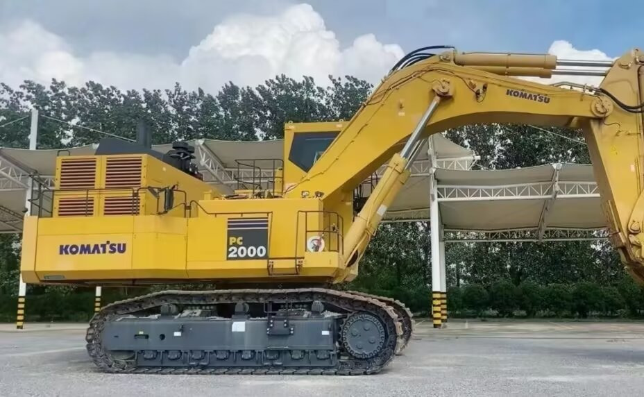 KOMATSU PC2000 MINGING CRAWLER EXCAVATOR - ماكينات التعدين: صور 2 KOMATSU PC2000 MINGING CRAWLER EXCAVATOR - ماكينات التعدين: صور 2