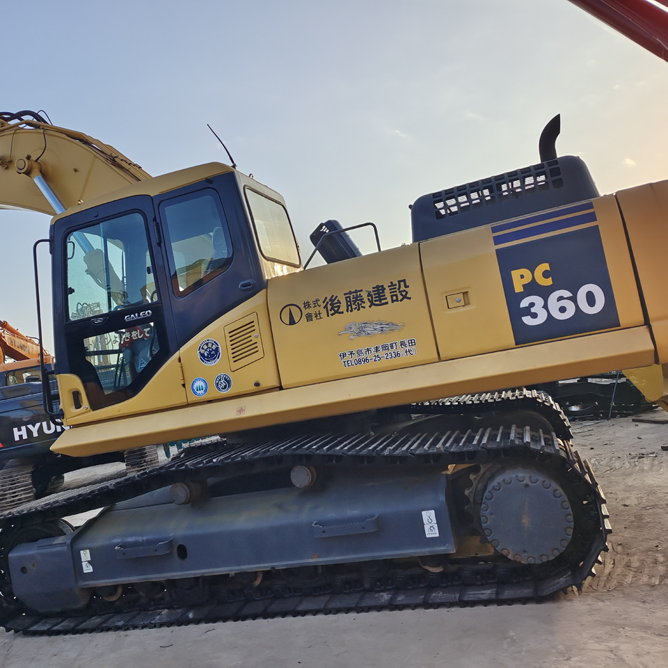 KOMATSU PC360 - حفارات زحافة: صور 1 KOMATSU PC360 - حفارات زحافة: صور 1