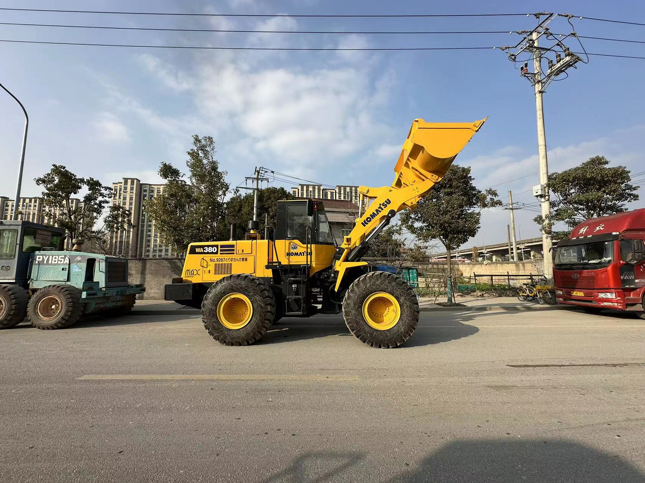 KOMATSU WA380 - اللودر بعجل: صور 4 KOMATSU WA380 - اللودر بعجل: صور 4
