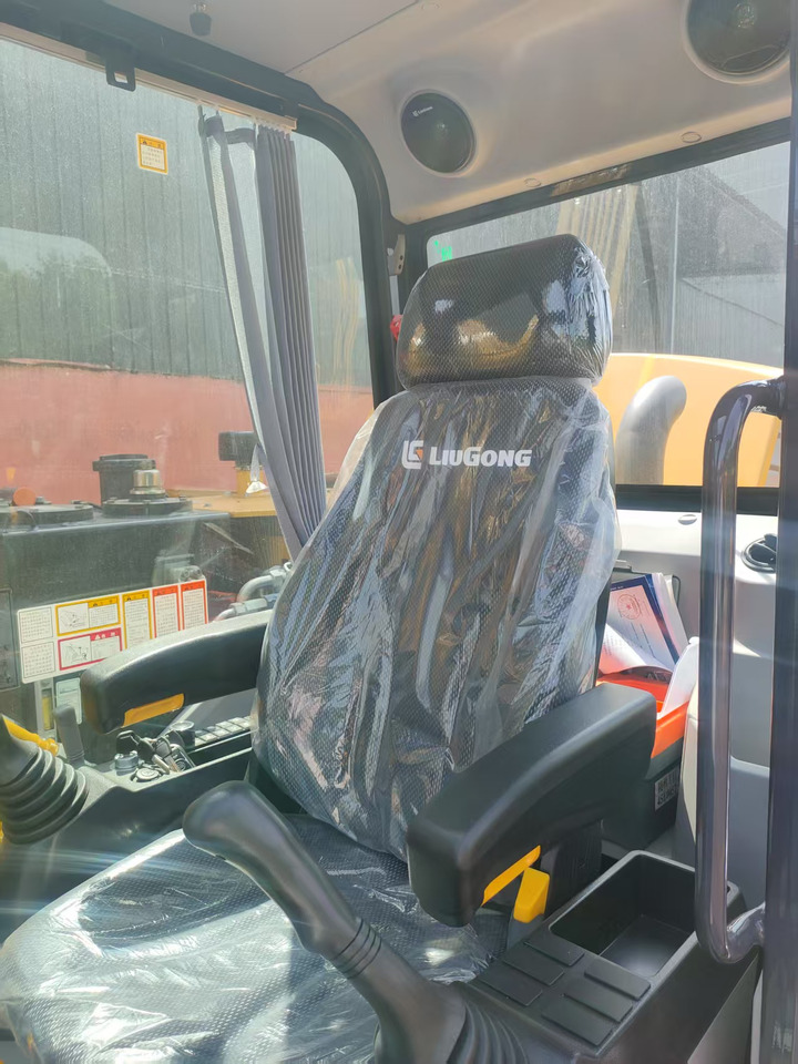 LIUGONG 9075FG4 BRAND NEW 7.5 TON DIGGER - حفارة مصغرة: صور 4 LIUGONG 9075FG4 BRAND NEW 7.5 TON DIGGER - حفارة مصغرة: صور 4