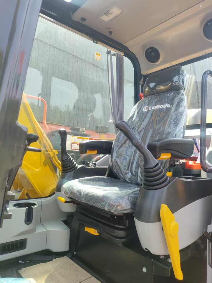 LIUGONG 9075FG4 BRAND NEW 7.5 TON DIGGER - حفارة مصغرة: صور 5 LIUGONG 9075FG4 BRAND NEW 7.5 TON DIGGER - حفارة مصغرة: صور 5