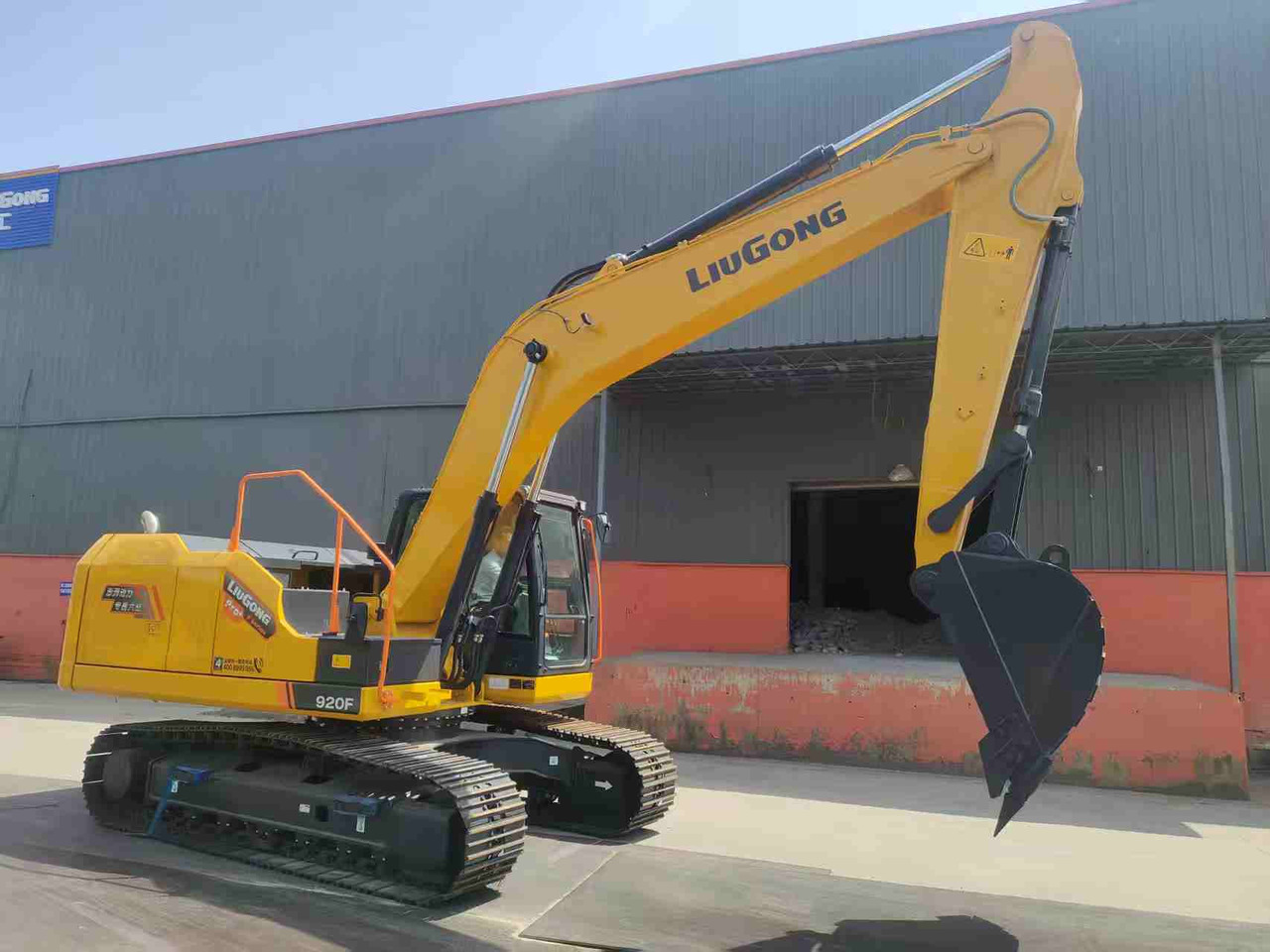 LIUGONG 920FG4 100% Brand New 21.5 TON 20 TON - حفارات زحافة: صور 3 LIUGONG 920FG4 100% Brand New 21.5 TON 20 TON - حفارات زحافة: صور 3