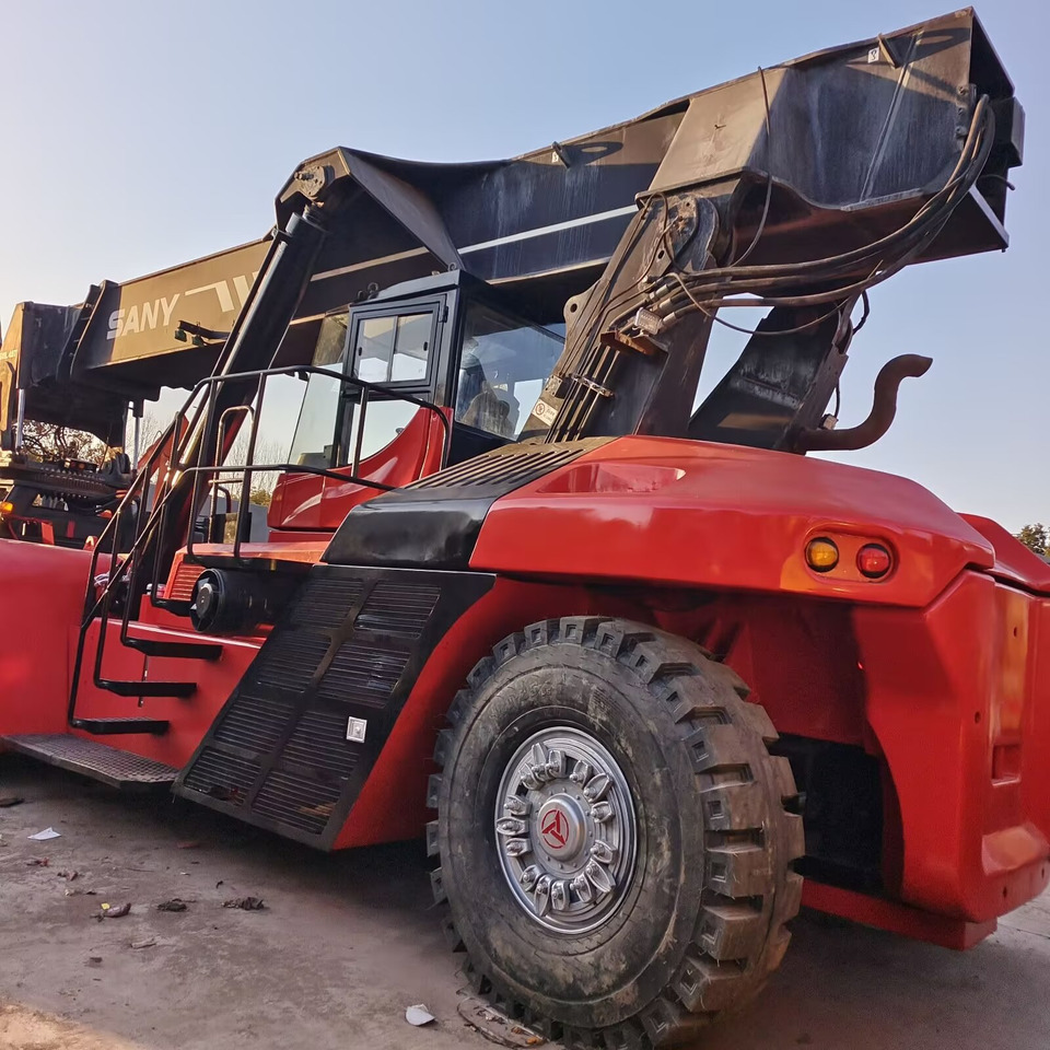 SANY SRSC 45C30 - رافعات حاويات: صور 1 SANY SRSC 45C30 - رافعات حاويات: صور 1