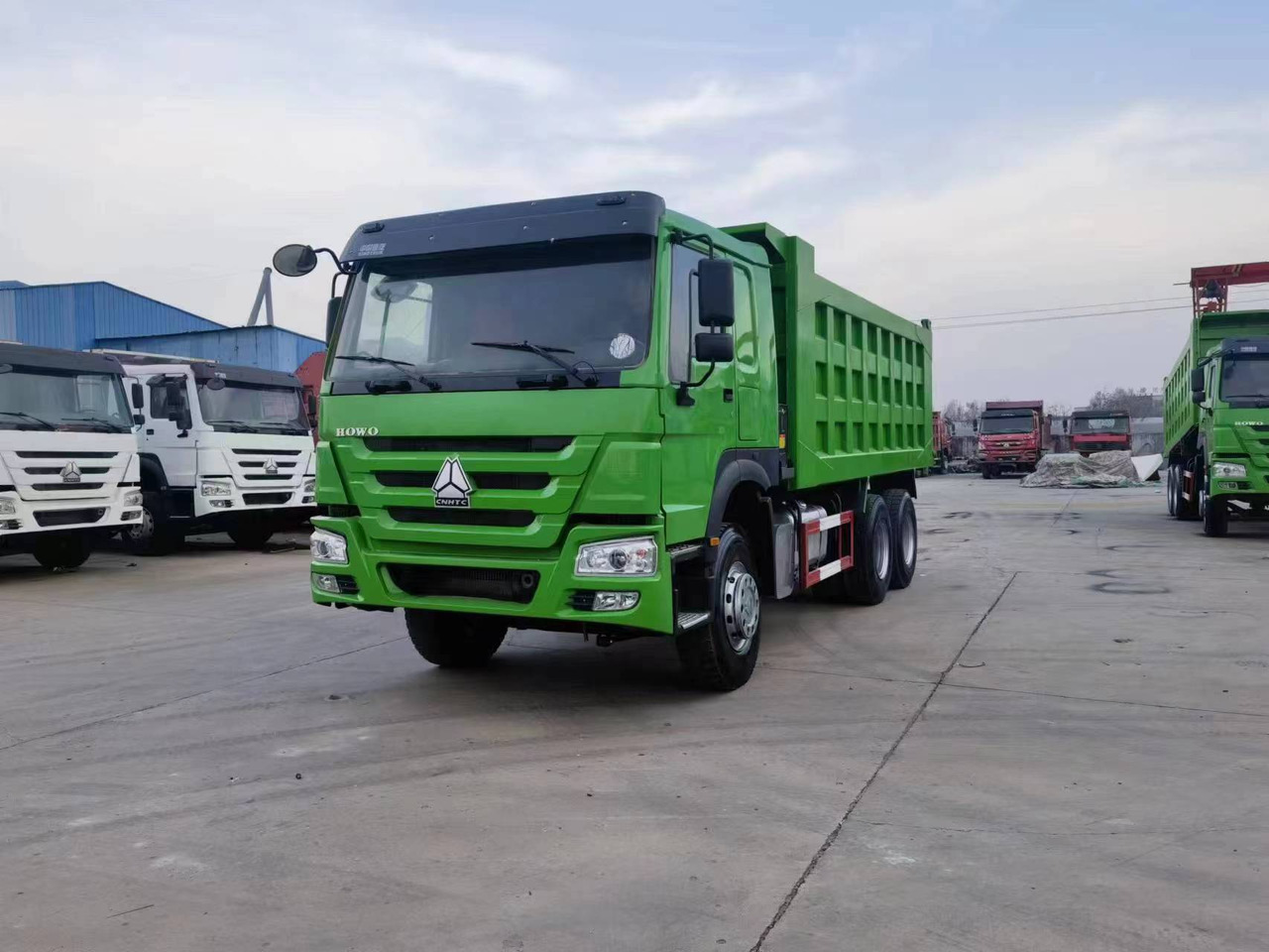 SINOTRUK HOWO 6*4 8*4 DUMP TRUCK - قلابات: صور 2 SINOTRUK HOWO 6*4 8*4 DUMP TRUCK - قلابات: صور 2