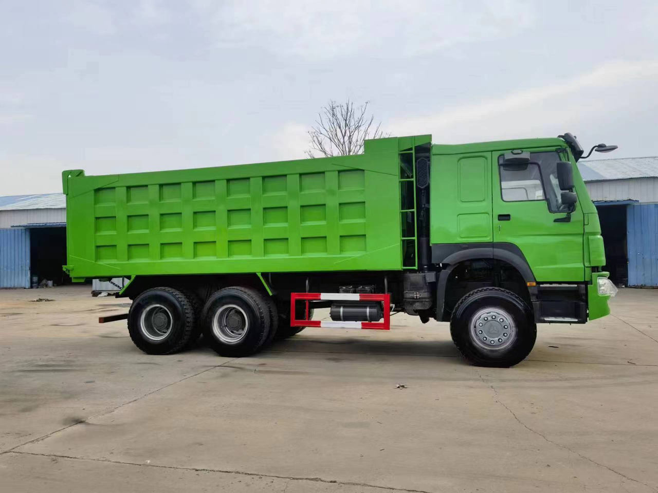 SINOTRUK HOWO DUMP TRUCK - قلابات: صور 2 SINOTRUK HOWO DUMP TRUCK - قلابات: صور 2