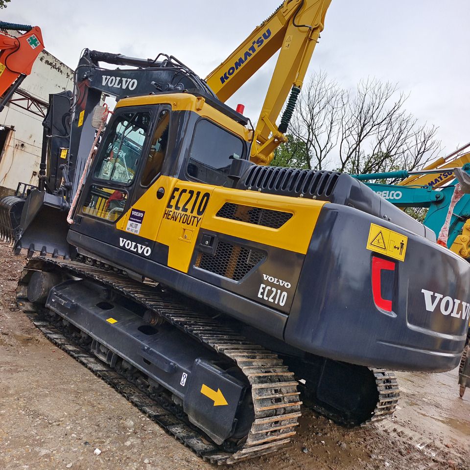 VOLVO EC210 EC210D EC210B - حفارات زحافة: صور 1 VOLVO EC210 EC210D EC210B - حفارات زحافة: صور 1