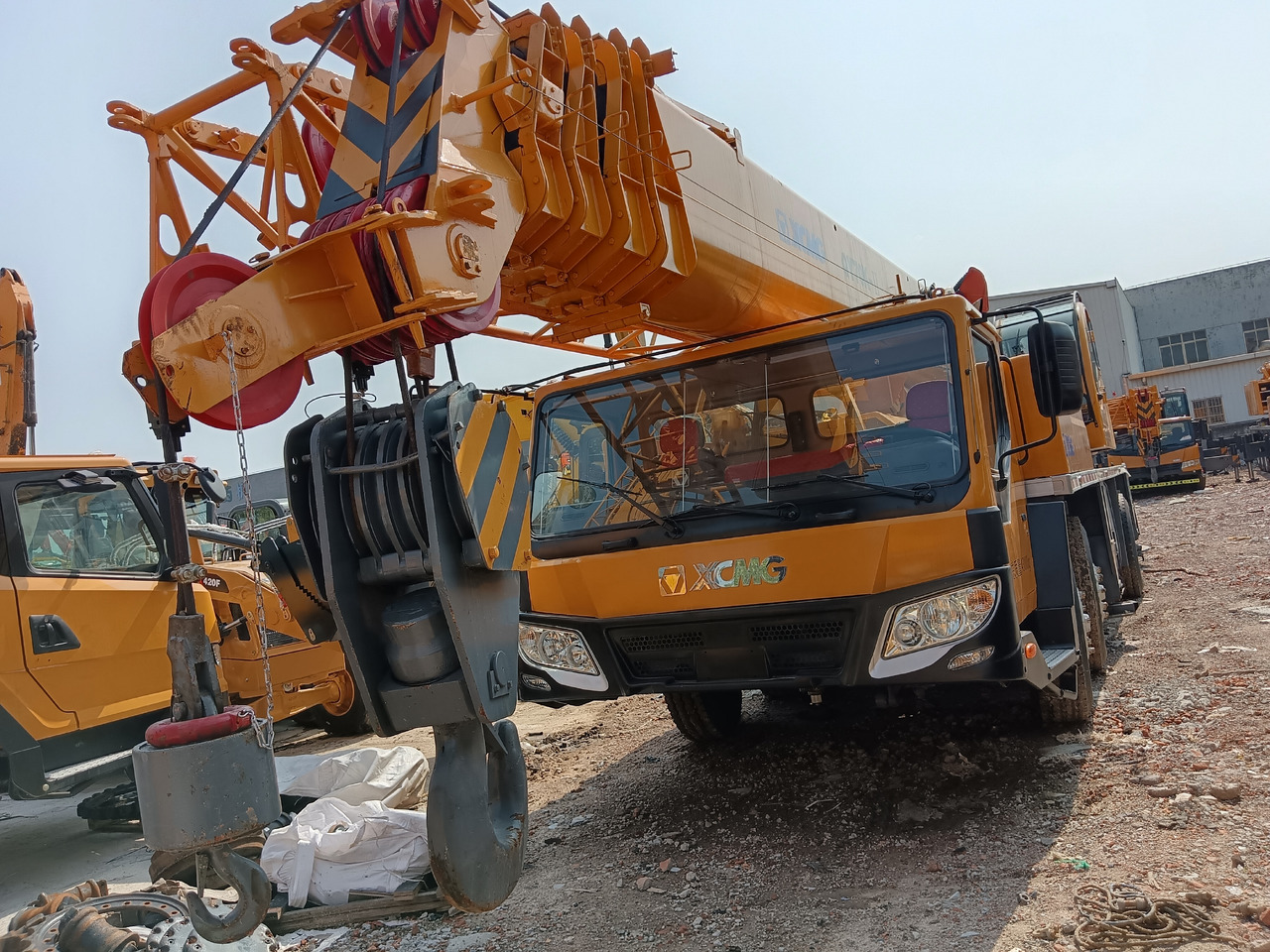 XCMG QY70K 70 TON - موبايل كرين: صور 2 XCMG QY70K 70 TON - موبايل كرين: صور 2