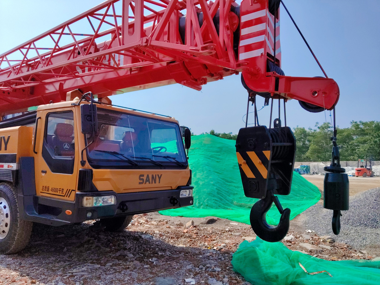 XCMG STC800 80 TON - موبايل كرين: صور 2 XCMG STC800 80 TON - موبايل كرين: صور 2